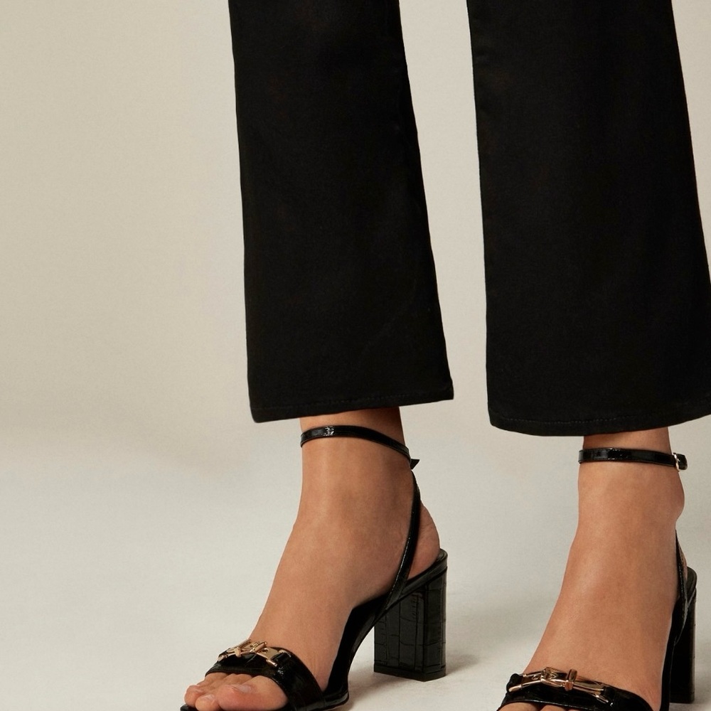 J.crew black 03 kick out